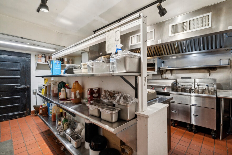 More Photos Of 3749 Midvale Ave, Philadelphia Restaurant For Sale