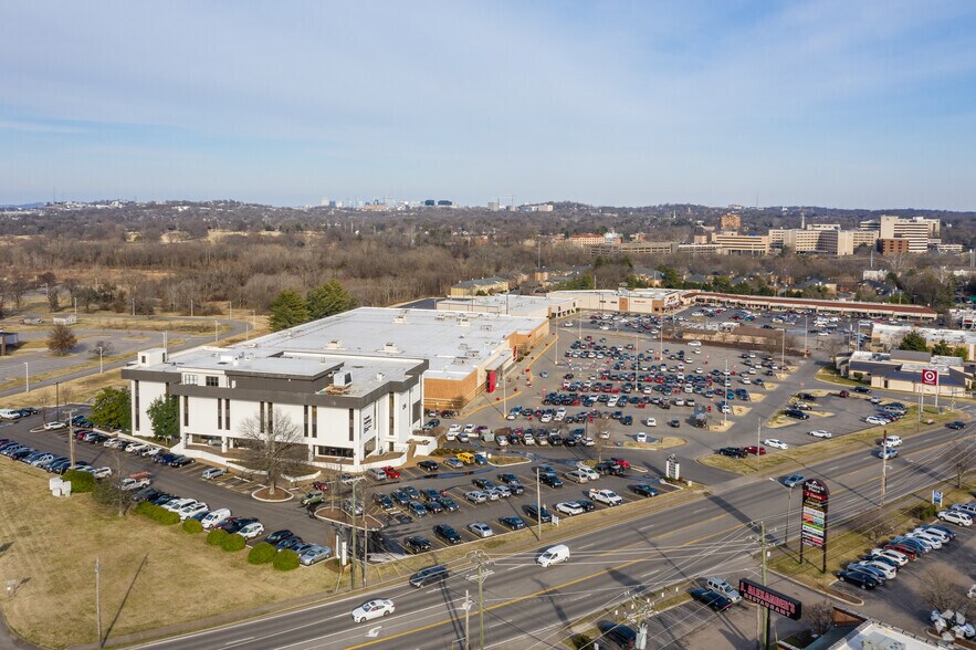 More Photos Of 28 White Bridge Pike, Nashville Medical For Lease