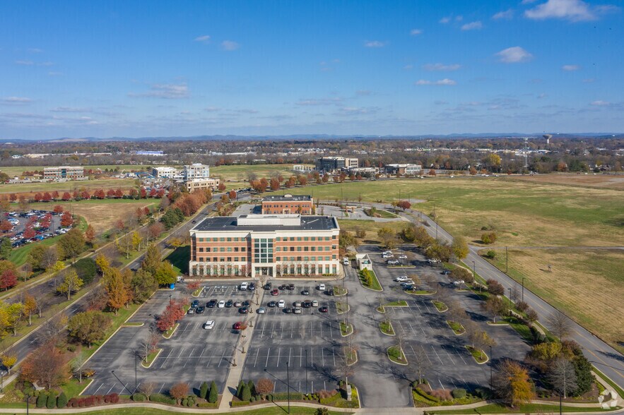 More Photos Of 1639 Medical Center Pky, Murfreesboro Coworking Space