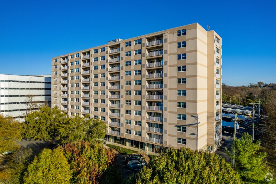 Primary Photo Of 3415 West End Ave, Nashville Apartments For Sale