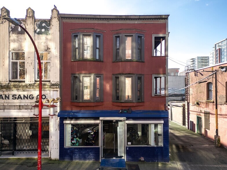 Primary Photo Of 230 E Pender St, Vancouver Storefront For Lease