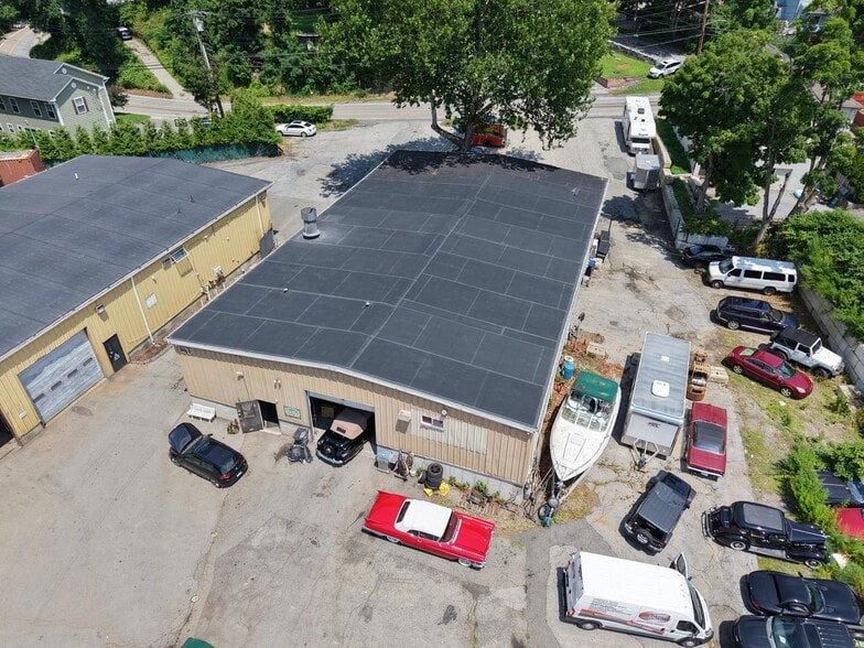 More Photos Of 37A Old Albany Post Rd, Ossining Warehouse For Sale