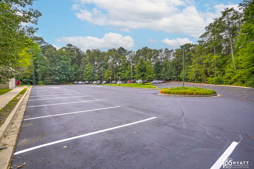 More Photos Of 44426 Wildwood Tech Pky, California Business Park For Lease