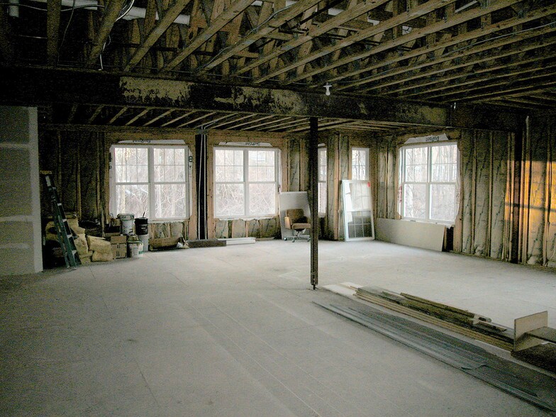 More Photos Of 1020 Prince Frederick Blvd, Prince Frederick Office For Sale