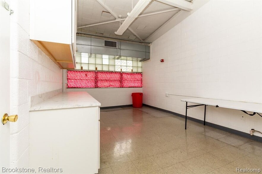 More Photos Of 22021 Memphis Ave, Warren Lodge Meeting Hall For Sale