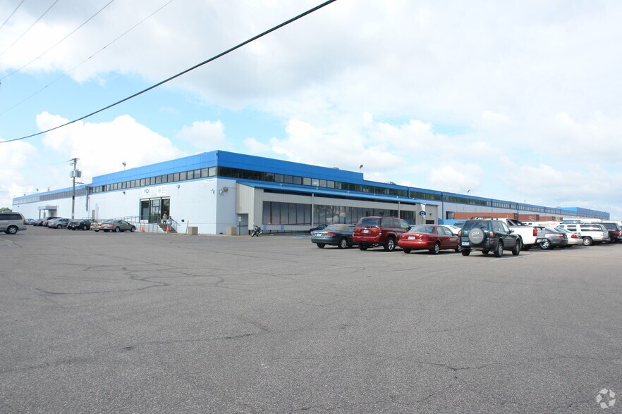 More Photos Of 1700 Wynne Ave, Saint Paul Manufacturing For Lease
