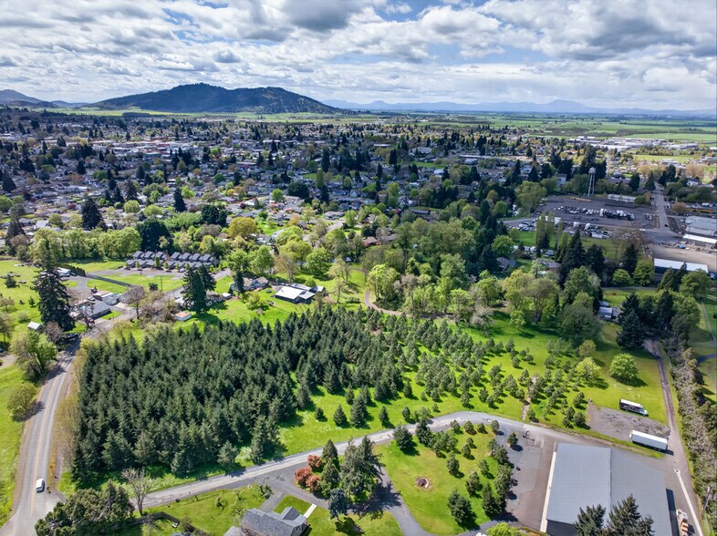 More Photos Of 37516 Beaton ln, Lebanon Land For Sale
