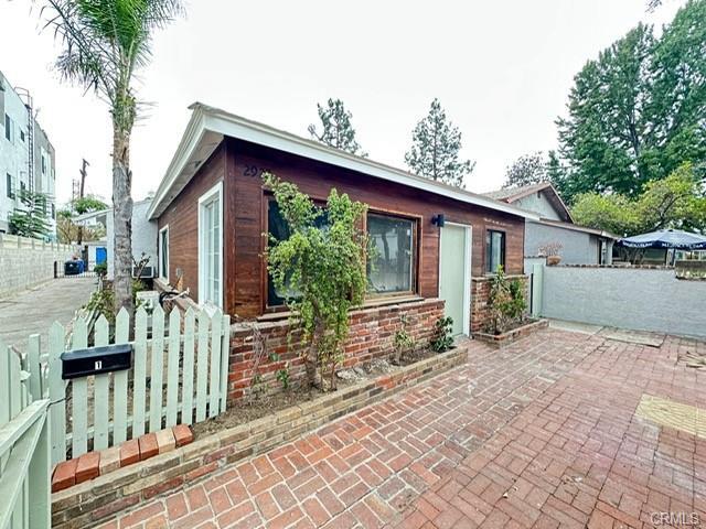 Primary Photo Of 2922 Glenhurst Ave, Los Angeles Apartments For Sale