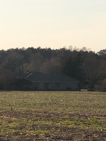 More Photos Of 9506 Hospital Ave, Nassawadox Medical For Sale