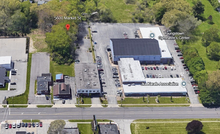 More Photos Of 5600 Market St, Youngstown Medical For Sale