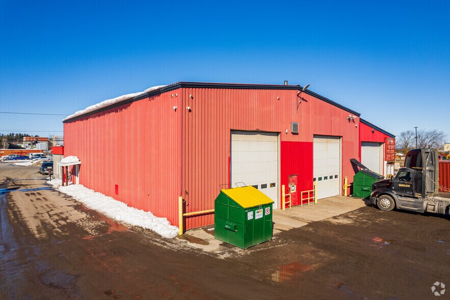 More Photos Of 1430 Montée Labossière, Vaudreuil-dorion Warehouse For Sale
