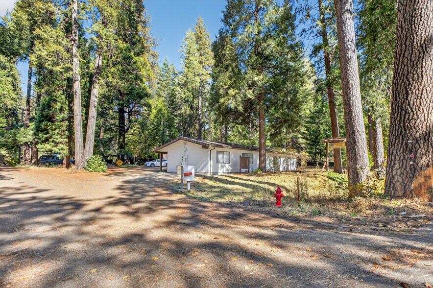 More Photos Of 5897 Pony Express Trl, Pollock Pines Office For Sale