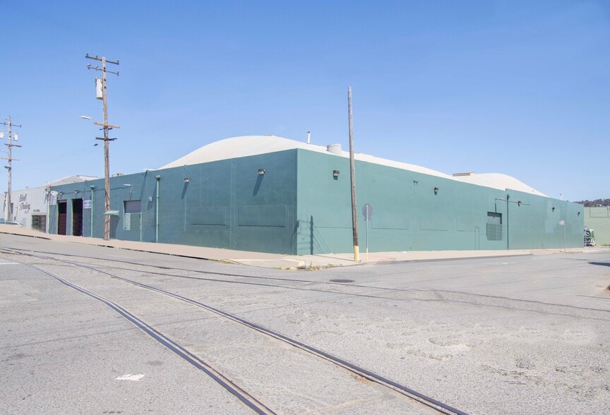 More Photos Of 1400 Carroll Ave, San Francisco Warehouse For Sale