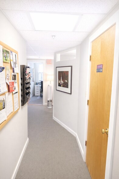 More Photos Of 11 River St, Wellesley Office For Lease