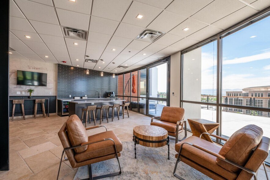 More Photos Of 6440 S Wasatch Blvd, Salt Lake City Office For Lease