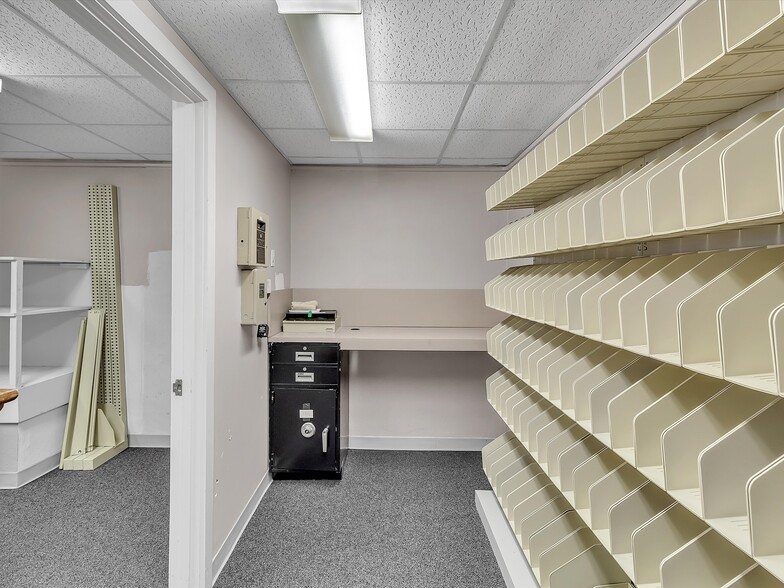 More Photos Of 624 W Main St, Sylva Bank For Sale