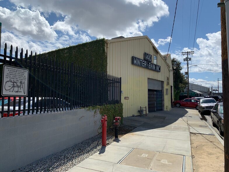 More Photos Of 1410-1412 Elwood St, Los Angeles Warehouse For Sale
