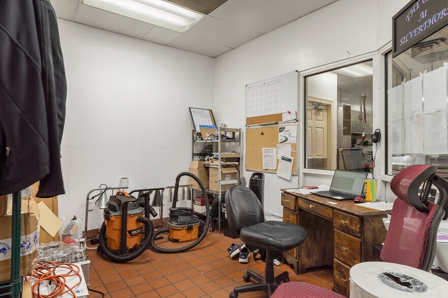 More Photos Of 4550 Golf Club Ln, Spring Hill Golf Course Driving Range For Sale