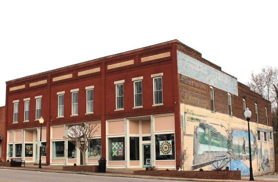 Primary Photo Of 310 S Salisbury Ave, Spencer General Retail For Sale