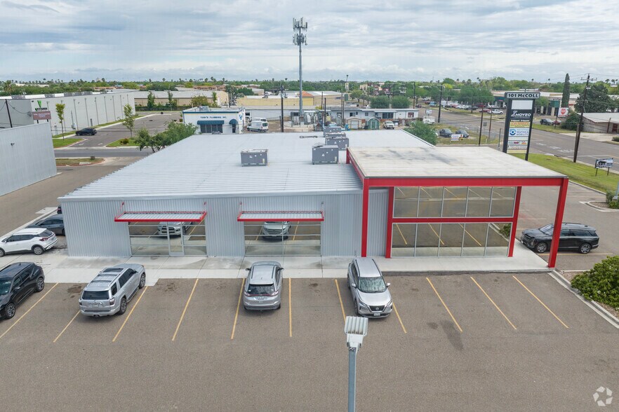 More Photos Of 101 N McColl Rd, McAllen Freestanding For Lease