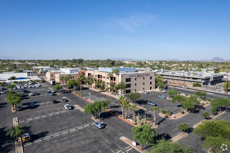 More Photos Of 630 N Alvernon Way, Tucson Medical For Lease