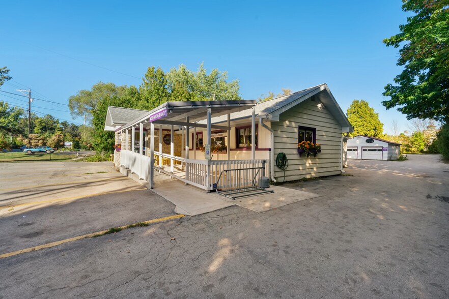 More Photos Of 7918 State Highway 42, Egg Harbor Restaurant For Sale
