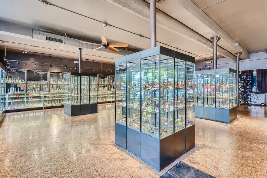 More Photos Of 238 N Broadway, Denver Storefront Retail Office For Lease