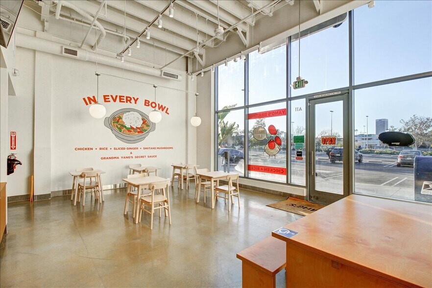 More Photos Of 110 S Fairfax Ave, Los Angeles Office For Lease