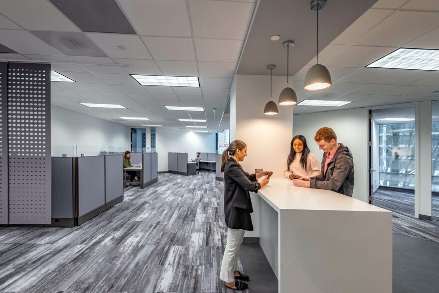 More Photos Of 3399 Peachtree Rd NE, Atlanta Coworking Space