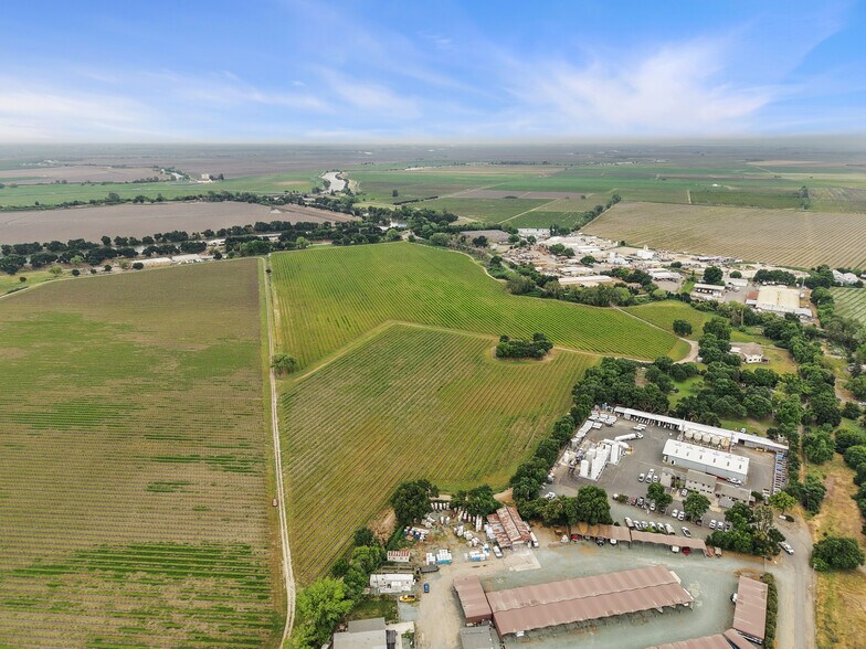 More Photos Of 1400 Old Levee rd, Walnut Grove Land For Sale