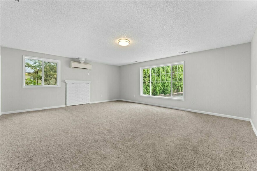 More Photos Of 941 Beaver Creek Rd, Aumsville Industrial For Sale