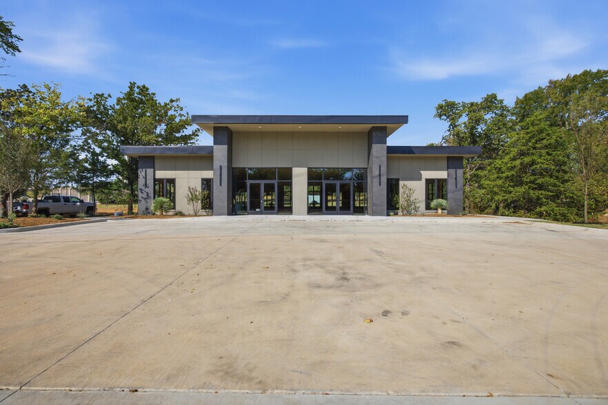 Primary Photo Of 1420 W Kirkwood Blvd, Southlake Office For Sale