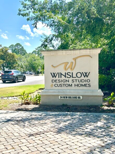 More Photos Of 34 New Orleans Rd, Hilton Head Island Office For Sale