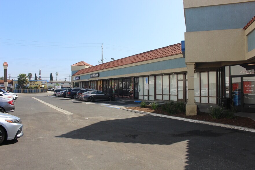 More Photos Of 14115 S Crenshaw Blvd, Hawthorne General Retail For Sale