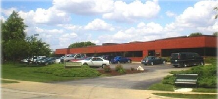 More Photos Of 2004 Fox Dr, Champaign Medical For Sale