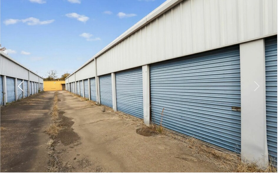 More Photos Of 3705 N West St, Jackson Self Storage For Sale
