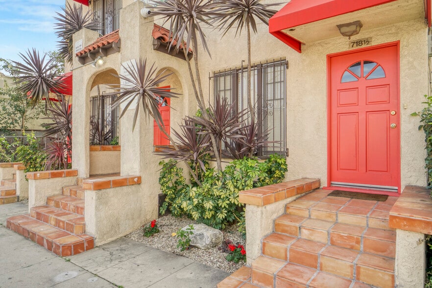 More Photos Of 716 W 30th St, Los Angeles Apartments For Sale