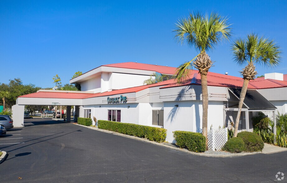 More Photos Of 2401 Mayport Rd, Atlantic Beach Hotel For Sale