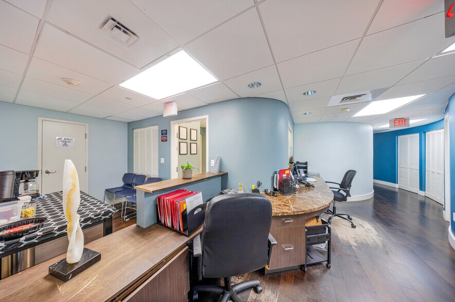 More Photos Of 1693 SW 27th Ave, Miami Office For Sale