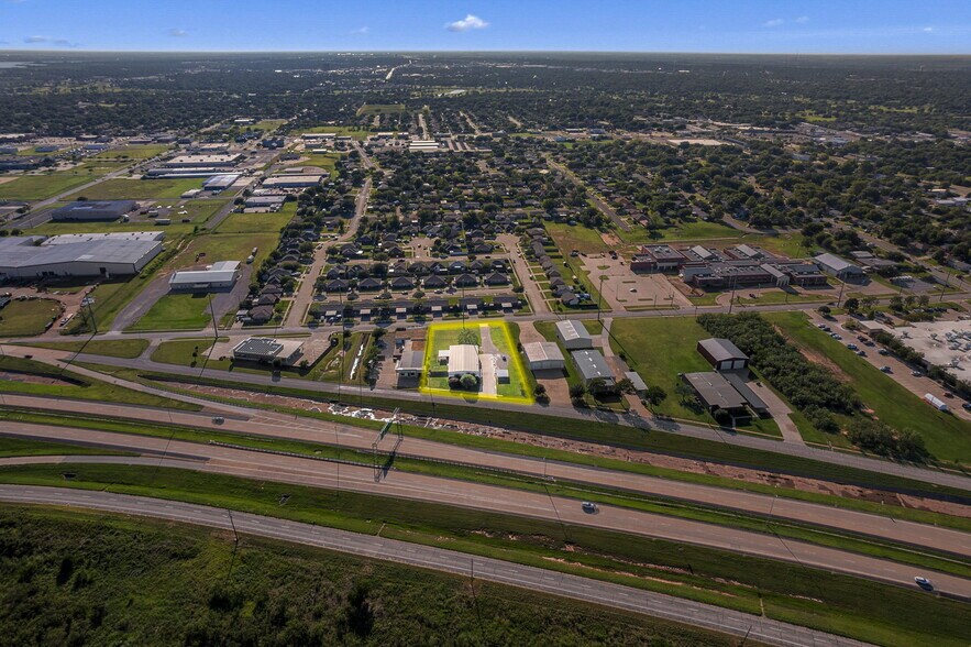 More Photos Of 4200 Henry S Grace Fwy, Wichita Falls Office For Lease