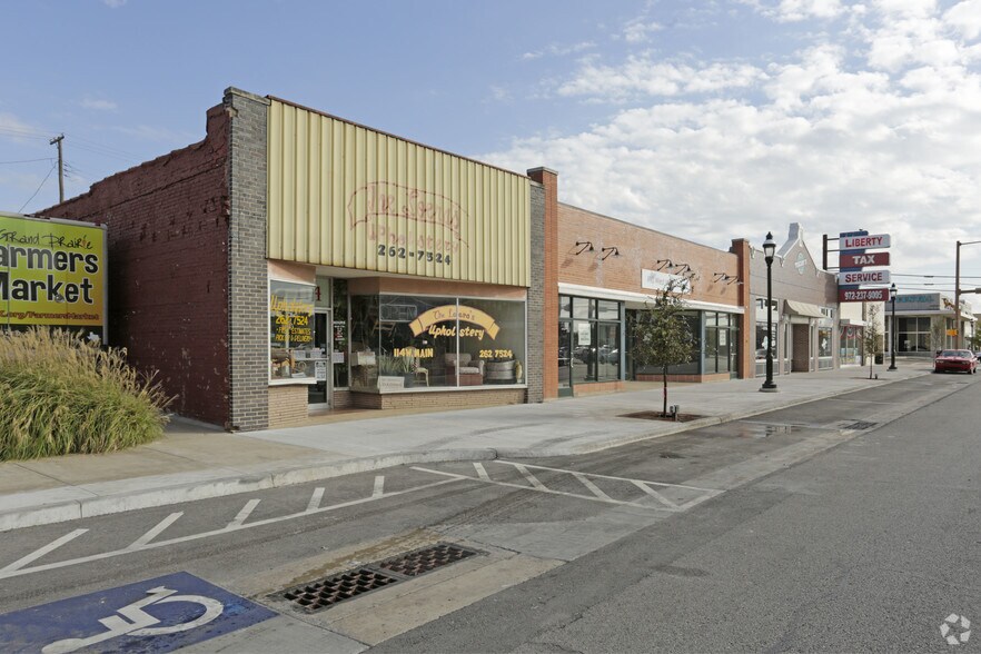 More Photos Of 110 W Main St, Grand Prairie Storefront For Lease