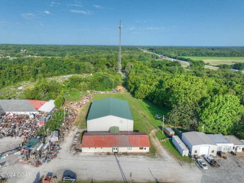 More Photos Of 2583 High St, Sarcoxie Warehouse For Sale