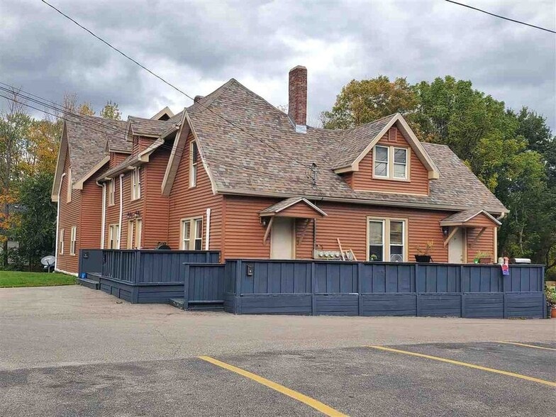 Primary Photo Of 801 S Mill St, Clio Apartments For Sale