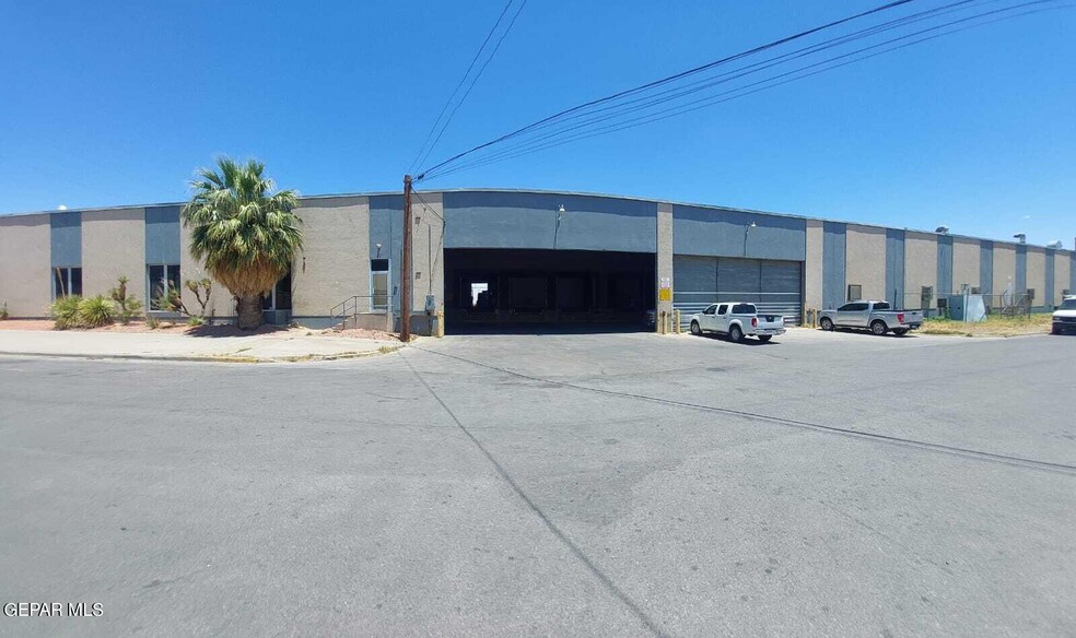 Primary Photo Of 3700 Durazno Ave, El Paso Light Distribution For Lease