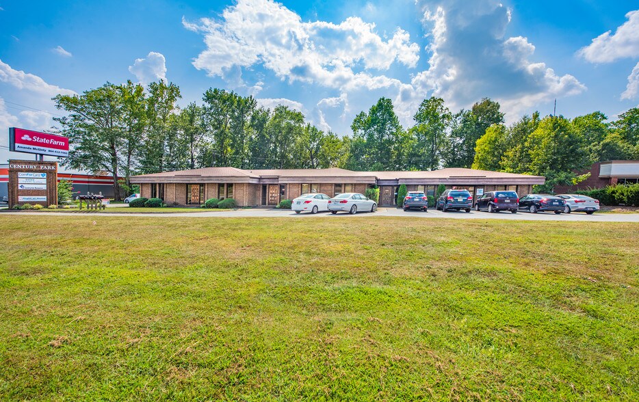 Primary Photo Of 3401 Highway 153, Piedmont Office For Lease
