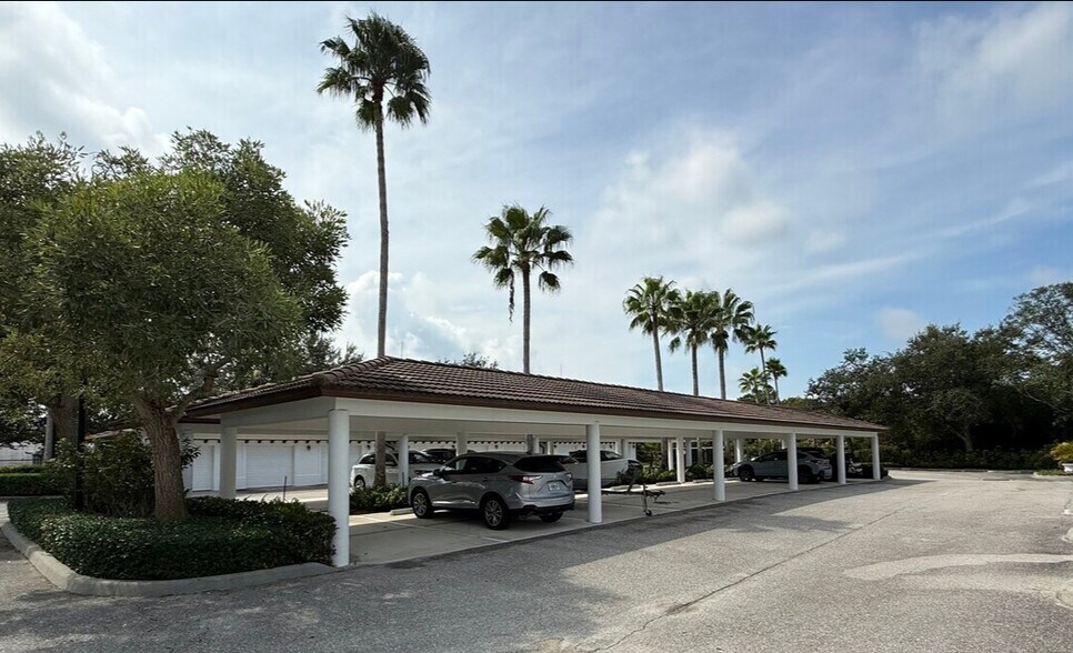 More Photos Of 11450 SE Dixie Hwy, Hobe Sound Office For Lease