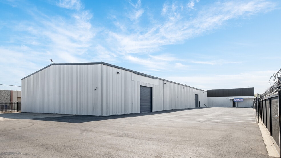Primary Photo Of 2045 S Van Ness Ave, Fresno Warehouse For Lease