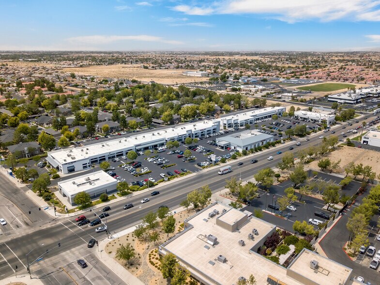 More Photos Of 12332-12424 Hesperia Rd, Victorville Unknown For Lease