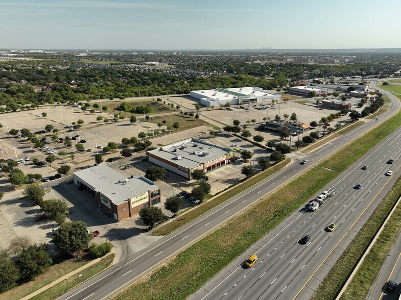 More Photos Of 2650 W I-20, Grand Prairie Unknown For Lease