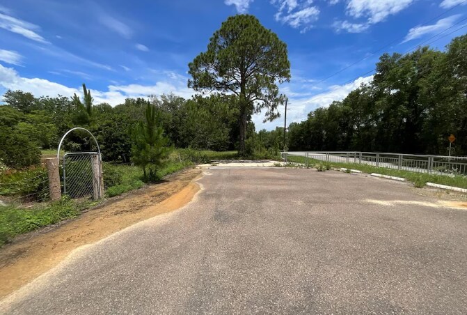 Primary Photo Of 101 Hickory Ln, Interlachen Land For Sale